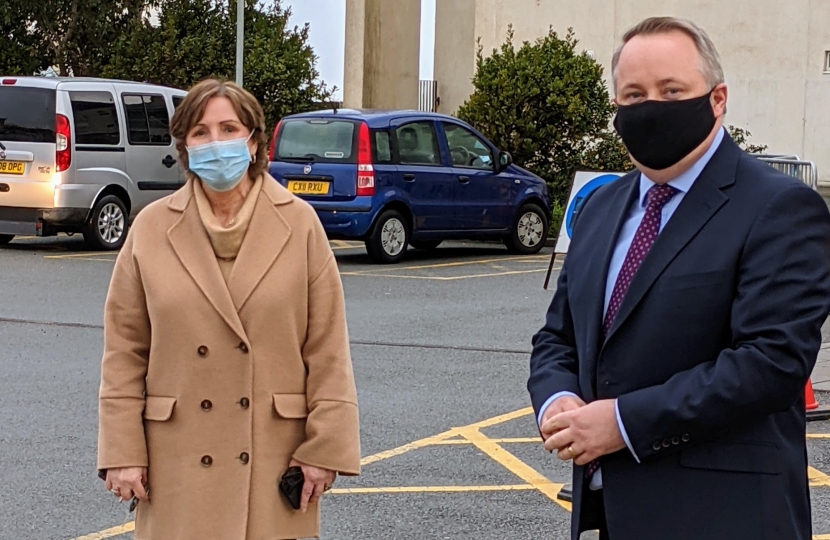 Janet Finch-Saunders and Darren Millar visit Llandudno's Mass Vaccination Centre
