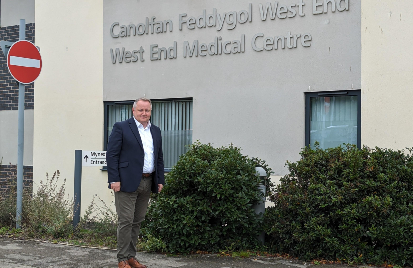 Staff at the West End Medical Centre in Colwyn Bay were instructed to cancel a meeting with Clwyd West MS Darren Millar...