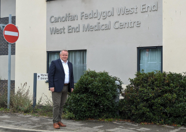 Staff at the West End Medical Centre in Colwyn Bay were instructed to cancel a meeting with Clwyd West MS Darren Millar...